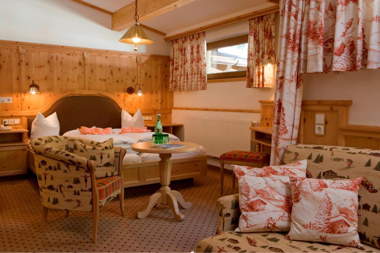 Hotel NeuhinterТукс Экстерьер фото