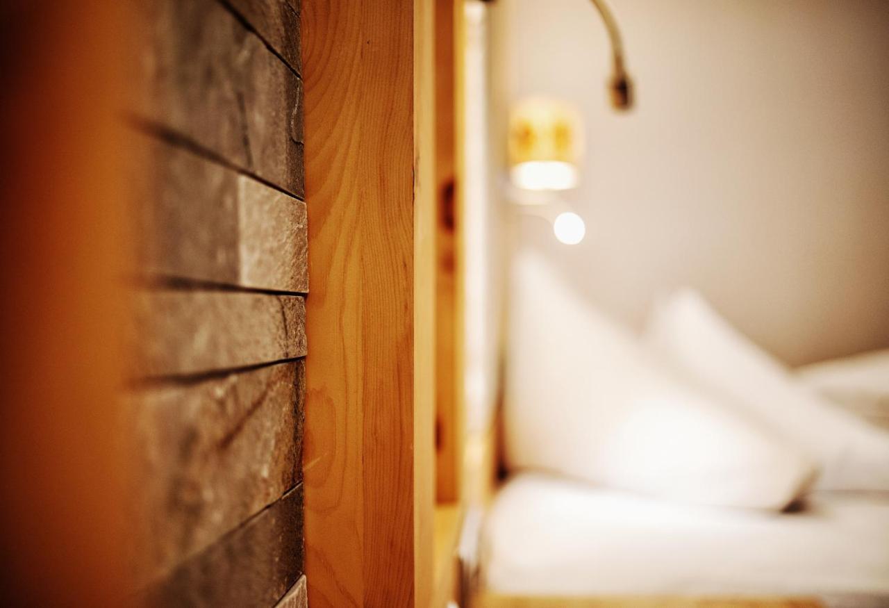 Hotel NeuhinterТукс Экстерьер фото