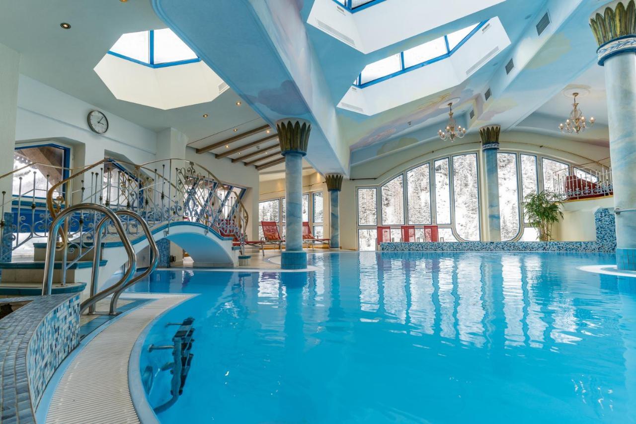 Hotel NeuhinterТукс Экстерьер фото