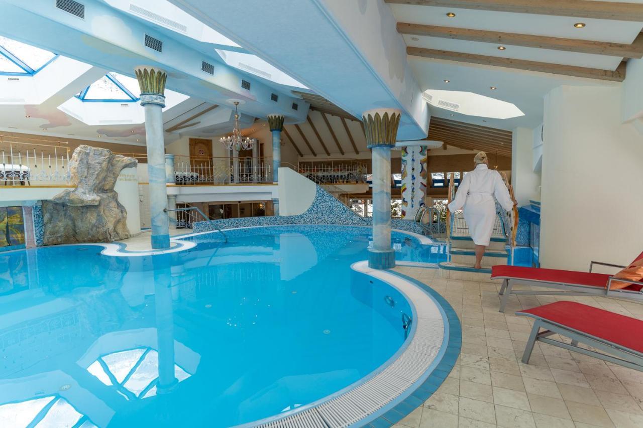 Hotel NeuhinterТукс Экстерьер фото