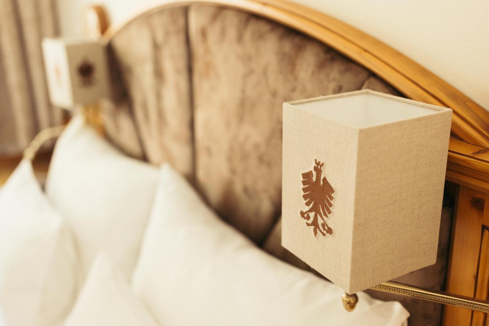Hotel NeuhinterТукс Экстерьер фото