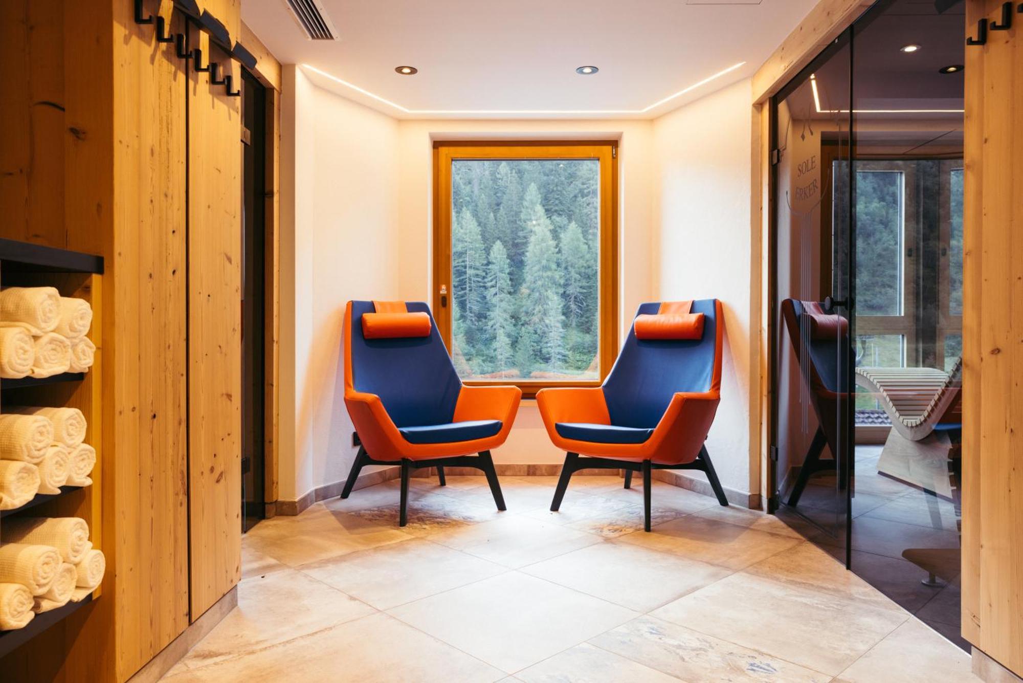 Hotel NeuhinterТукс Экстерьер фото