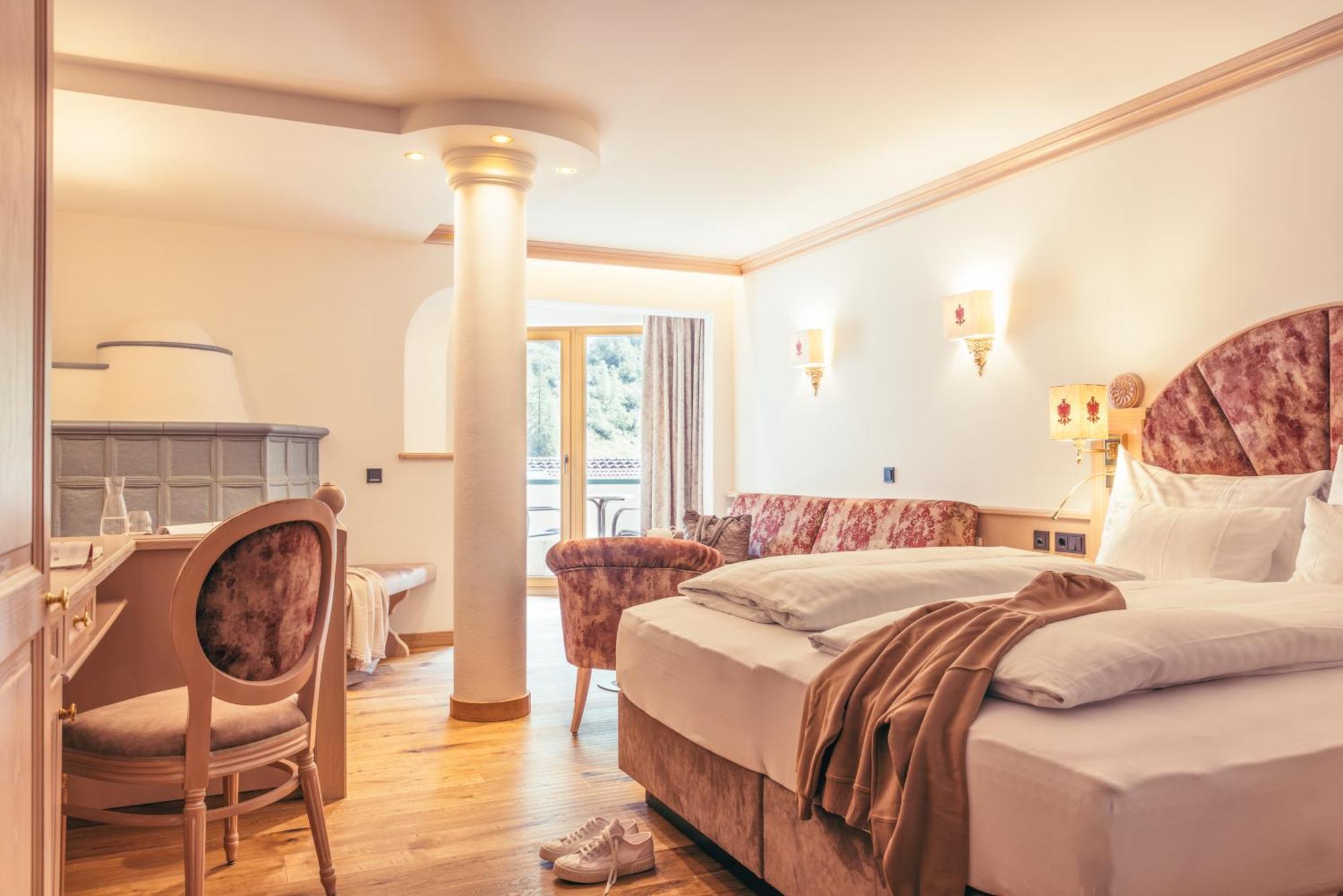 Hotel NeuhinterТукс Экстерьер фото